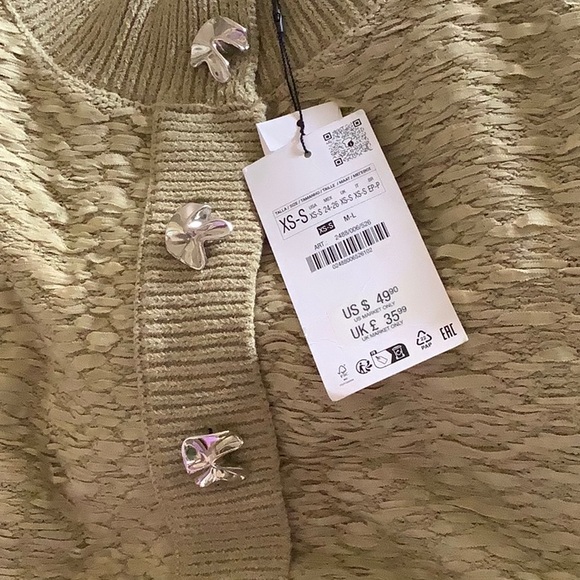 Zara Women's Olive Green Textured Vest - Picture 4 of 4